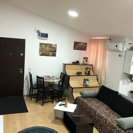 Serban Arenele Romane Marius Nasta Апартаменти *