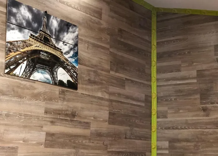 Serban Arenele Romane Marius Nasta Apartmán Bukurešť