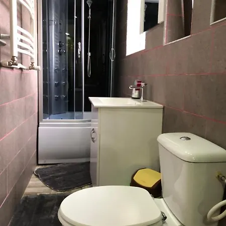 Serban Arenele Romane Marius Nasta Apartment *